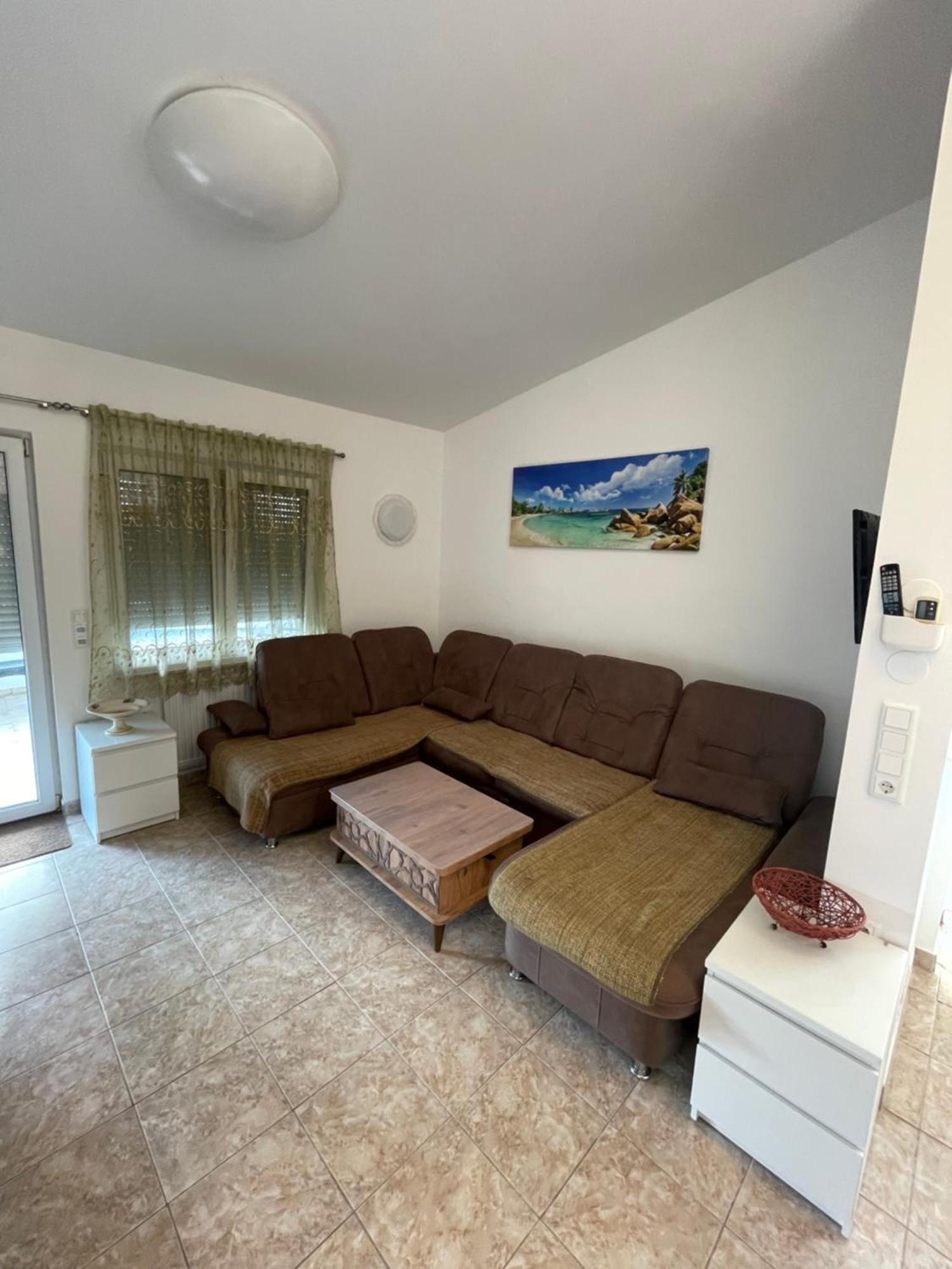 Bosfor Hotel Dobra Voda Extérieur photo